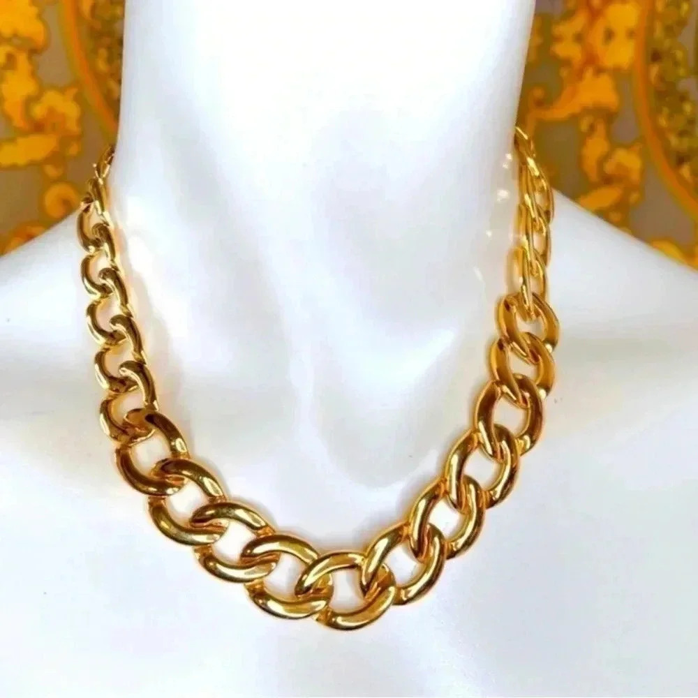 Napier Unisex Gold Tone 16” Chain Link Vintage